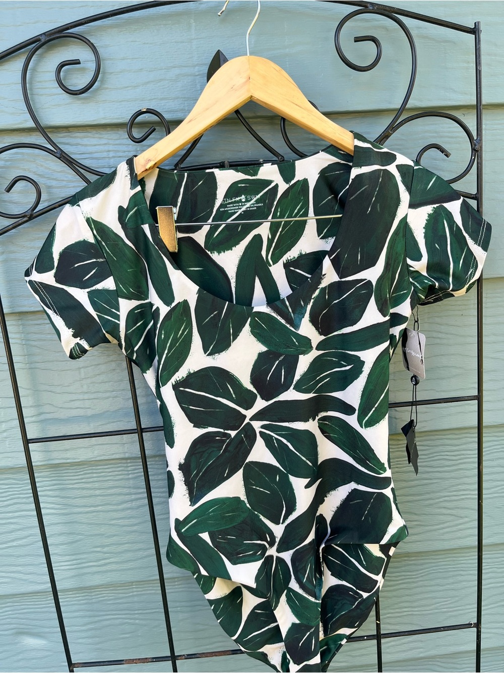 Women's Green Leaf Print one piece bathing suit FPMovement size medium